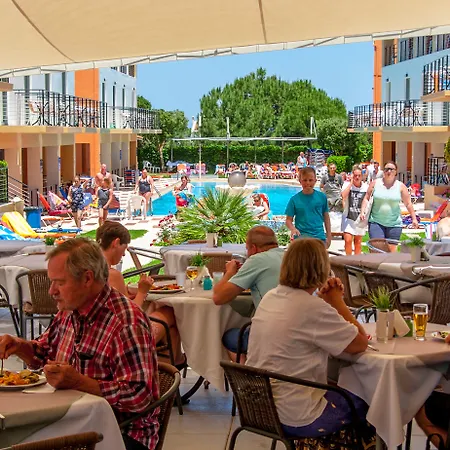 Sunrise Village Kambos Platania Hotel