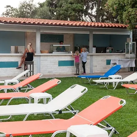 Hotel Sunrise Village Kambos Platania 3*